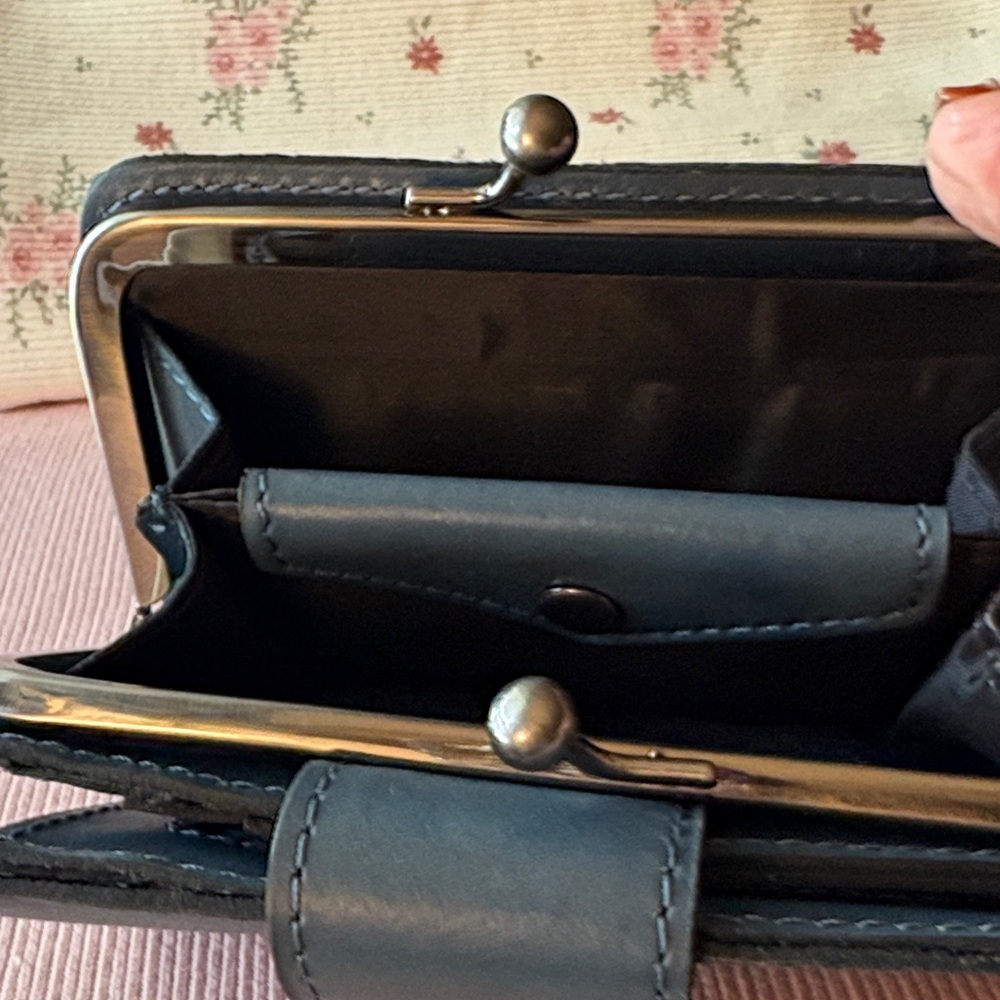 Patricia Nash Navy Leather Wallet - Picture 5 of 10